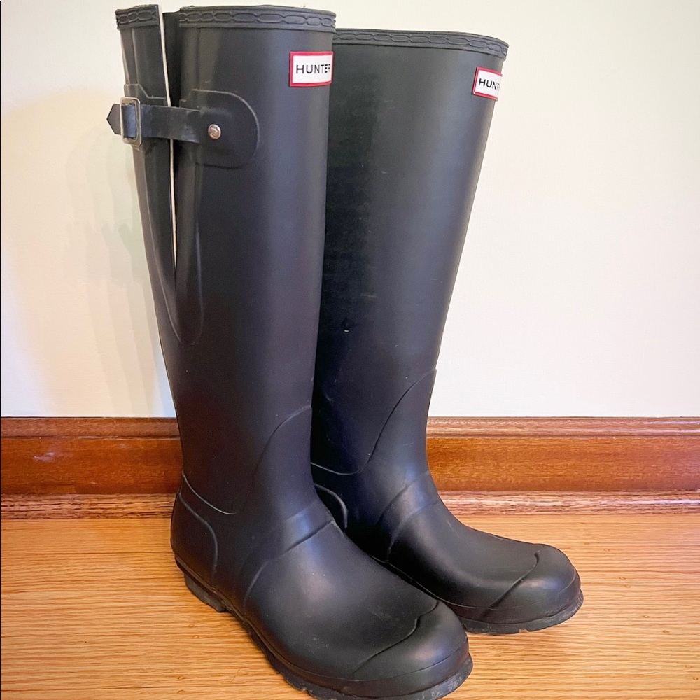 Adjustable Tall Hunter Rain Boots / Wellies